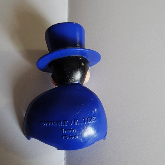 Vintage Sailor Moon Tuxedo Mask Mini-Series Figure-1990s - Picture 2 of 2